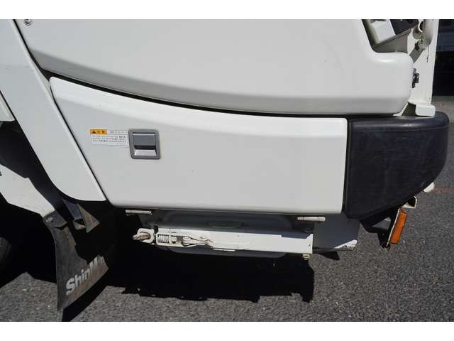 Hino DUTRO 2015-06 12874-15