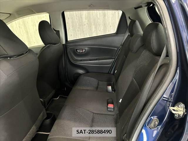 Toyota VITZ 2019-03 341514-18