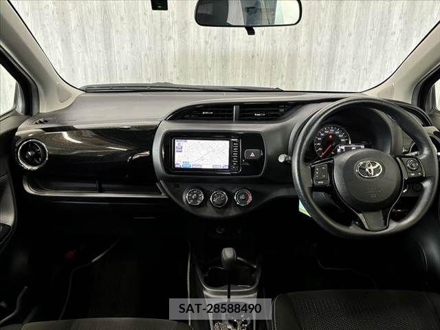 Toyota VITZ 2019-03 341514-1
