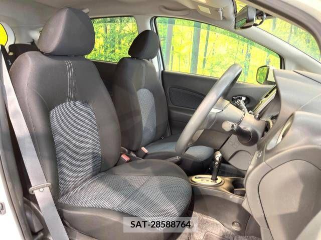 Nissan NOTE 2016-06 251491-9