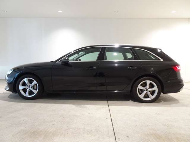 Audi A4 2021-04 183397-6