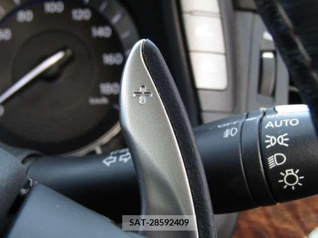 Nissan FUGA 2015-05 270722-13