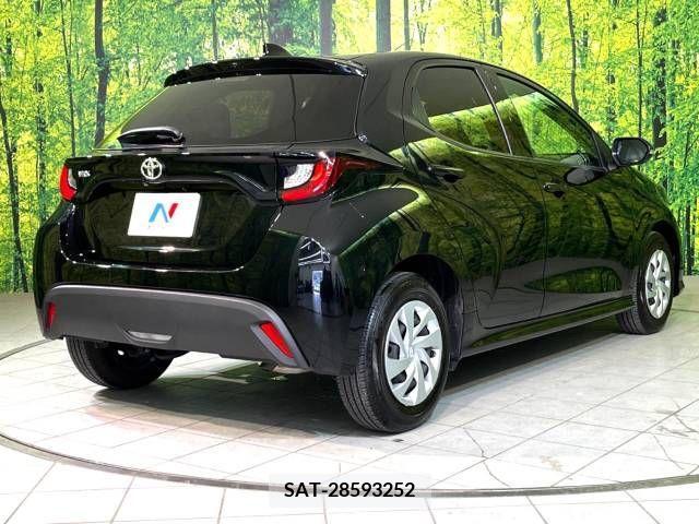 Toyota YARIS 2023-06 395369-17