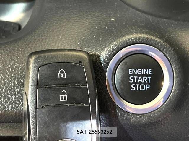 Toyota YARIS 2023-06 395369-7