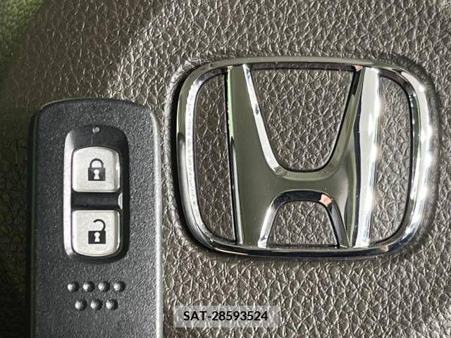 Honda N BOX 2023-03 373027-7