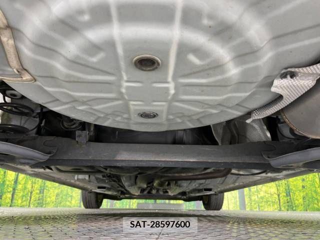 Nissan NOTE 2019-02 305468-19