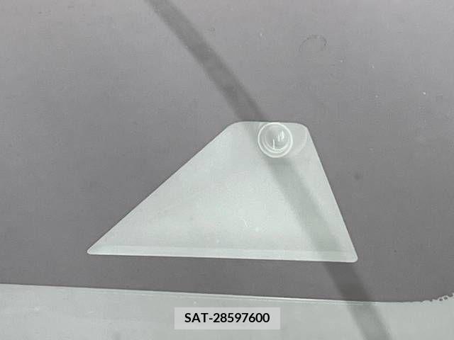 Nissan NOTE 2019-02 305468-4