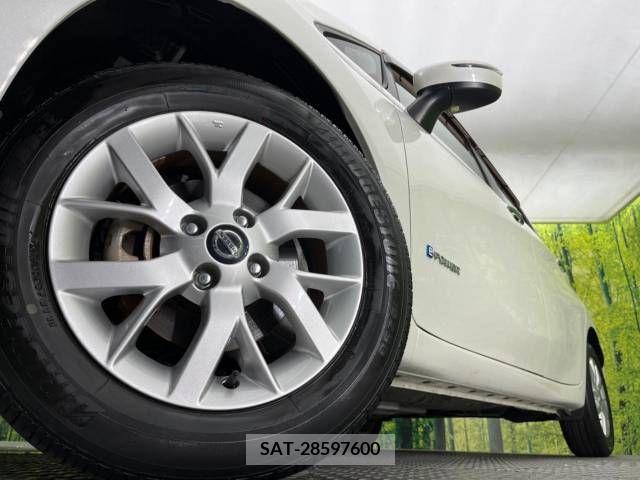 Nissan NOTE 2019-02 305468-13