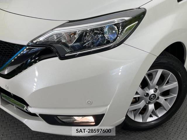 Nissan NOTE 2019-02 305468-12