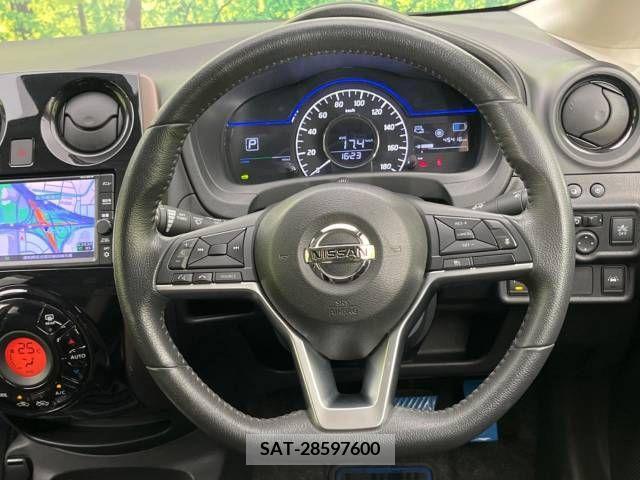 Nissan NOTE 2019-02 305468-11