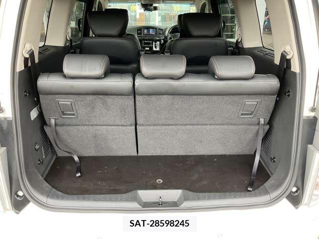 Nissan ELGRAND 2020-01 270963-17
