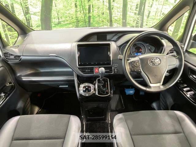 Toyota NOAH 2019-07 383265-1