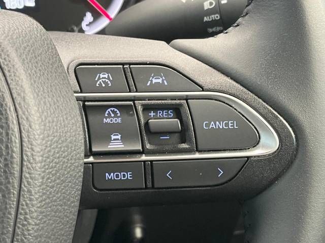 Toyota VOXY 2022-07 20354-4