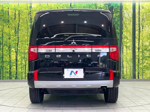 Mitsubishi DELICA D5 2022-12 15814-16