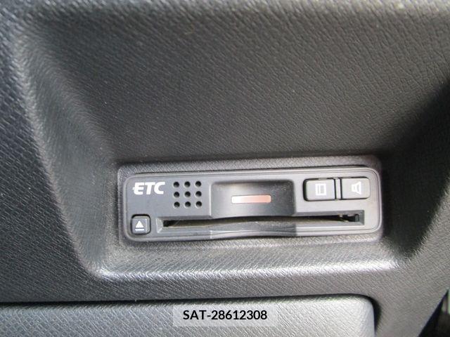 Honda e 2012-03 339122-16