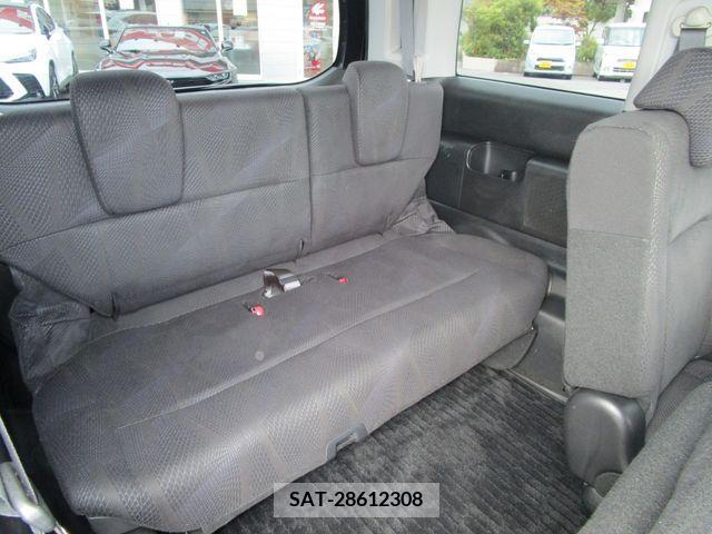 Honda e 2012-03 339122-20