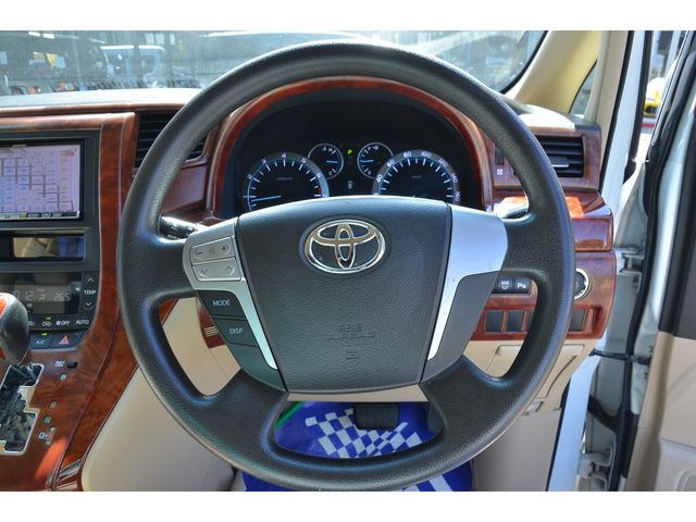 Toyota ALPHARD 2010-04 14574-7