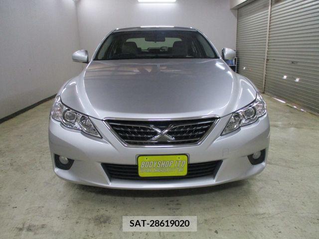 Toyota MARK X 2012-08 204954-1