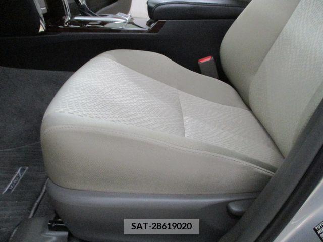 Toyota MARK X 2012-08 204954-11