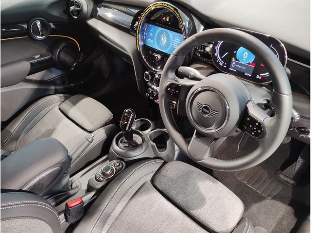 Bmw MINI 2022-10 190793-14