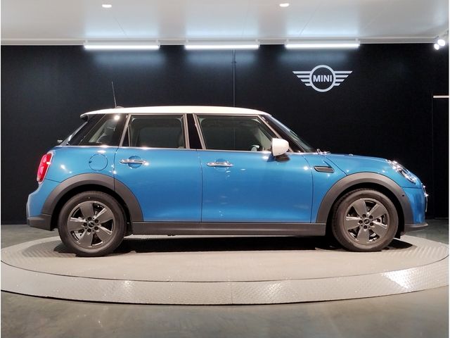 Bmw MINI 2022-10 190793-7