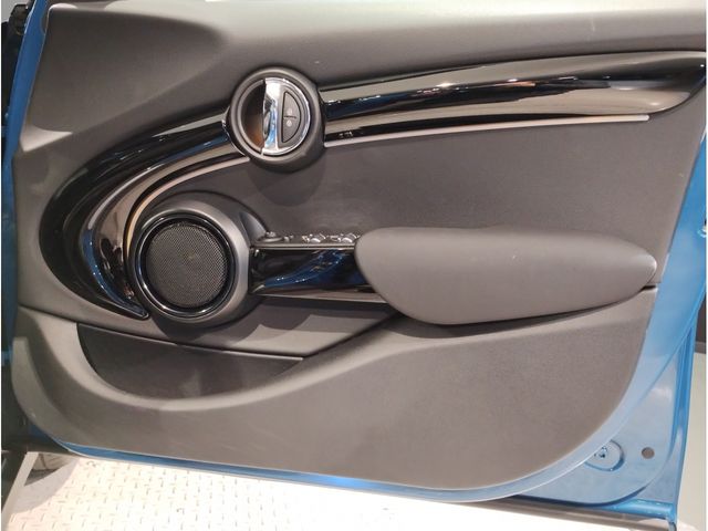 Bmw MINI 2022-10 190793-27