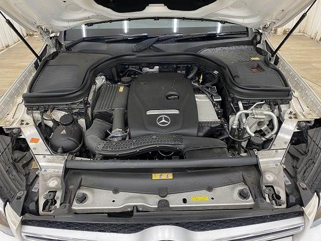 Mercedes Benz GLC-CLASS 2016-05 20483-19