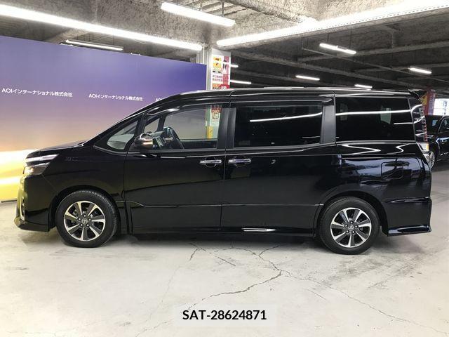 Toyota VOXY 2019-10 213213-15