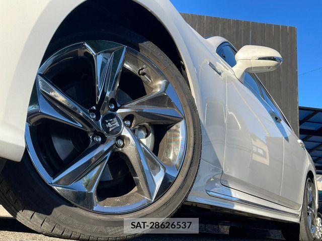 Toyota CROWN SEDAN 2019-03 455172-18