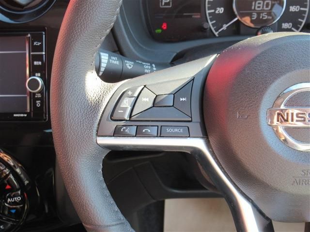 Nissan NOTE 2019-03 17117-11