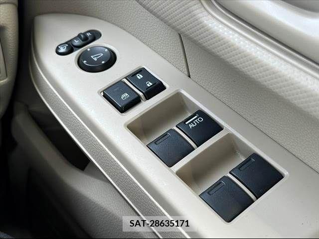 Honda N BOX 2019-06 325700-24