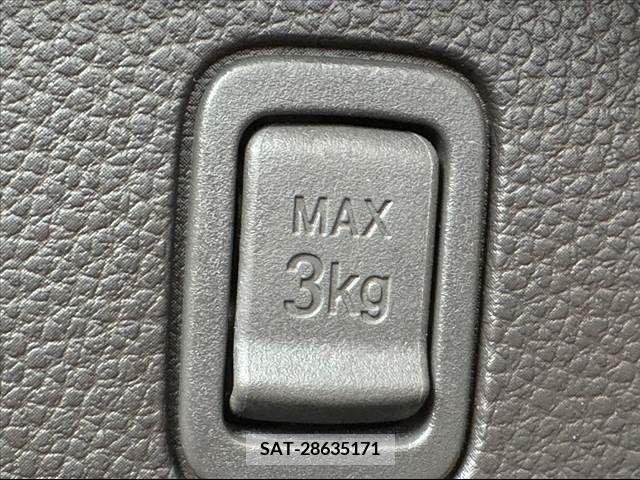 Honda N BOX 2019-06 325700-28