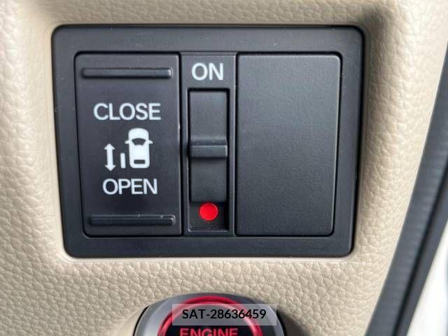 Honda N BOX 2018-04 306975-8