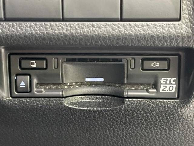 Toyota RAV4 2023-06 186231-6