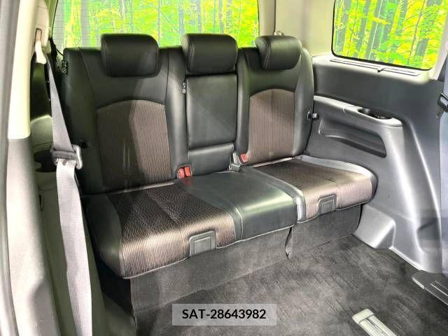 Nissan ELGRAND 2019-06 380432-10