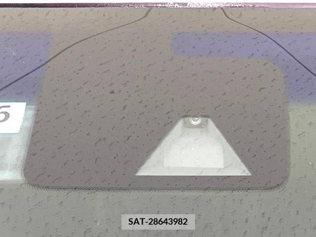 Nissan ELGRAND 2019-06 380432-4