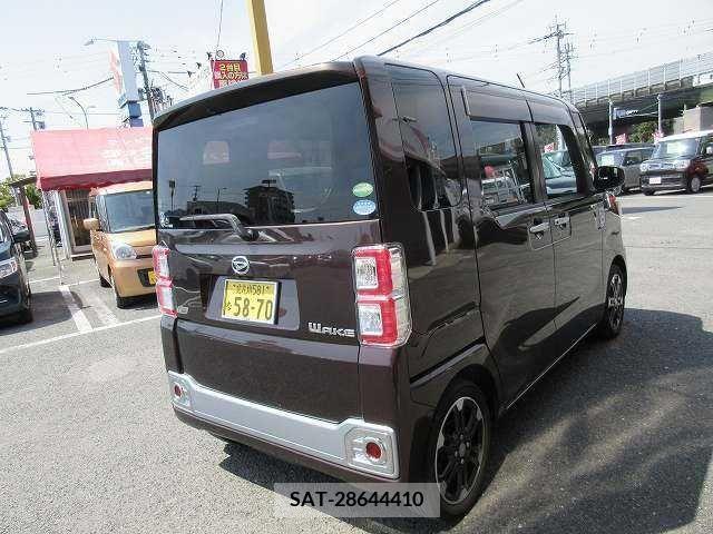 Daihatsu WAKE 2015-03 233961-2