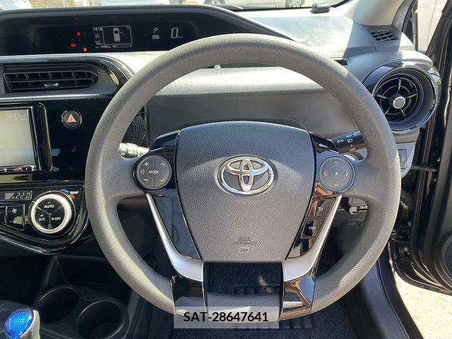 Toyota AQUA 2017-07 260736-19