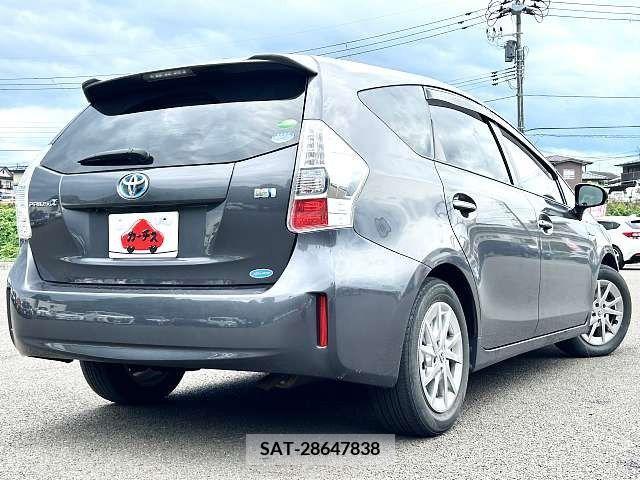 Toyota PRIUS ALPHA 2014-02 351492-2