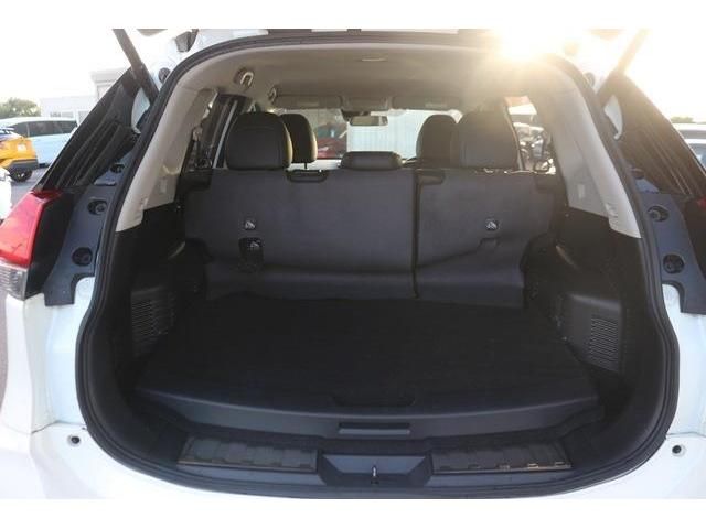 Nissan X-TRAIL 2017-09 7013-12