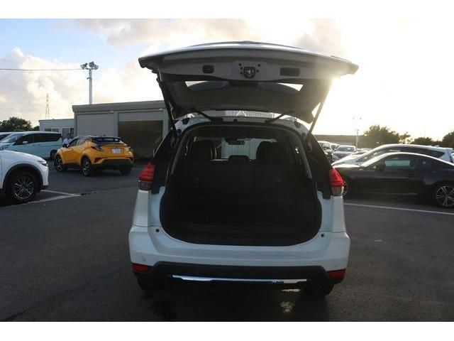 Nissan X-TRAIL 2017-09 7013-11