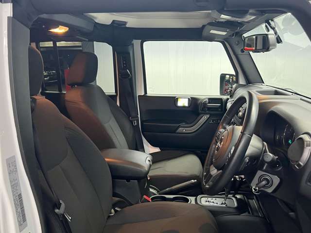 Jeep WRANGLER 2018-11 10189-12
