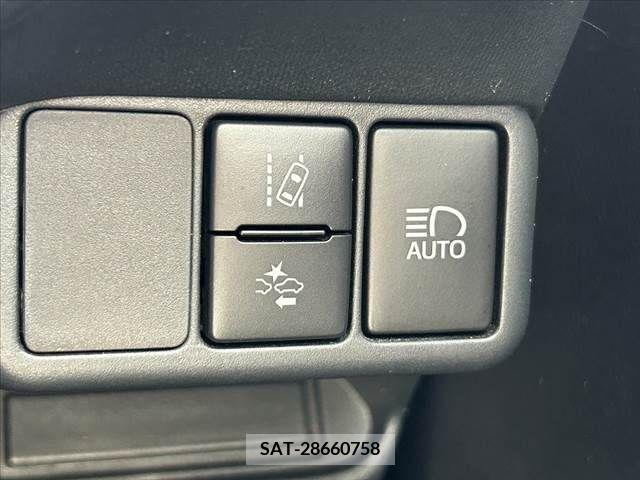 Toyota AQUA 2018-05 260451-6