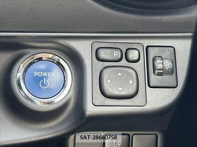 Toyota AQUA 2018-05 260451-5