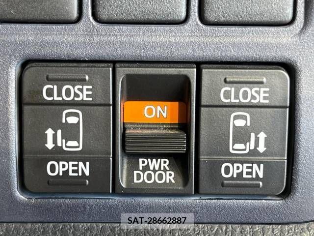 Toyota VOXY 2015-04 326476-4