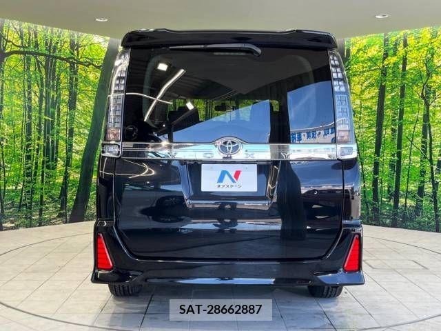 Toyota VOXY 2015-04 326476-16