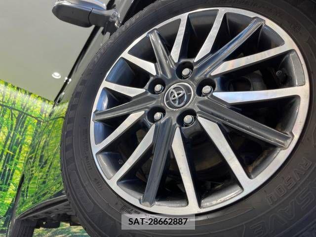 Toyota VOXY 2015-04 326476-14