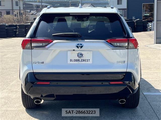 Toyota RAV4 PHV 2023-02 215485-9