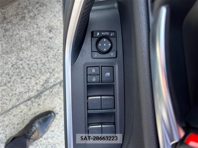 Toyota RAV4 PHV 2023-02 215485-18