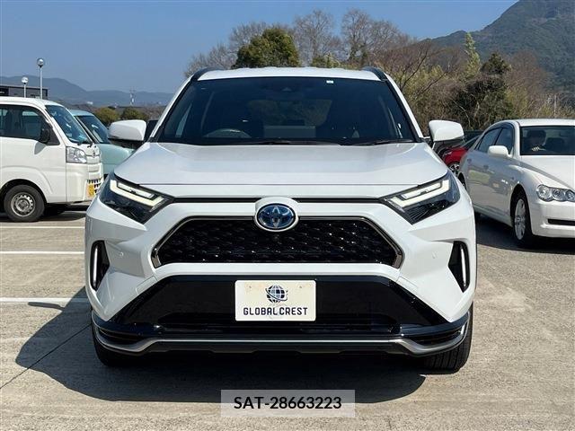 Toyota RAV4 PHV 2023-02 215485-7